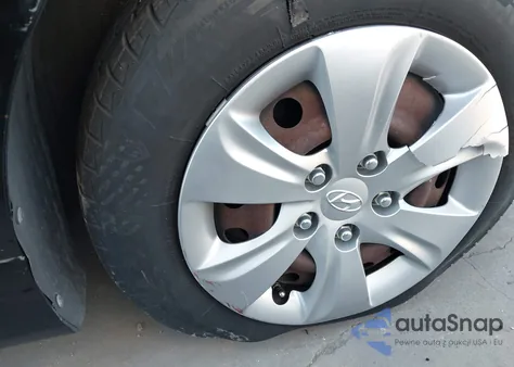 2016 Hyundai Elantra Se from USA, damaged, VIN KMHDH4AE5GU635225